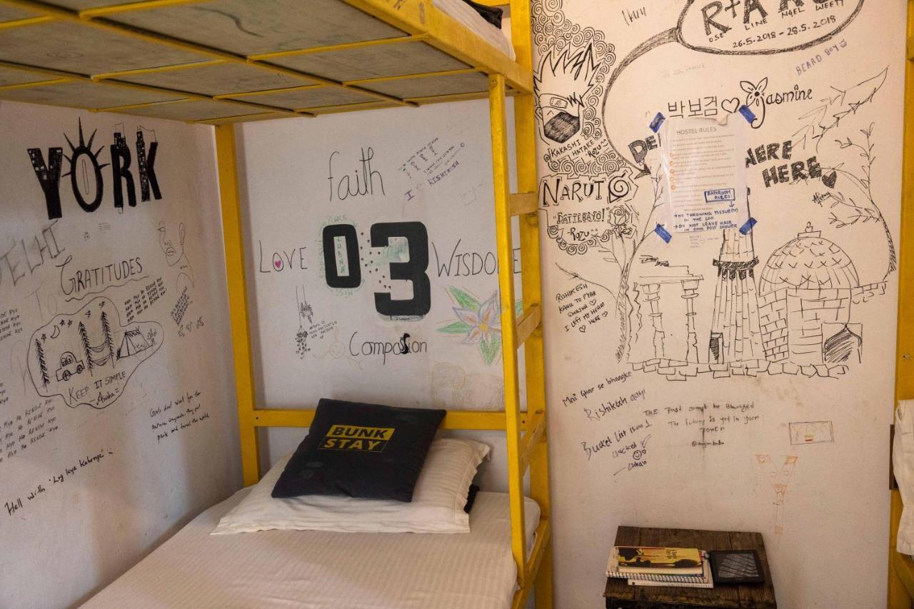 Bunkstay Coworking Hostel & Glamping Rishīkesh Extérieur photo