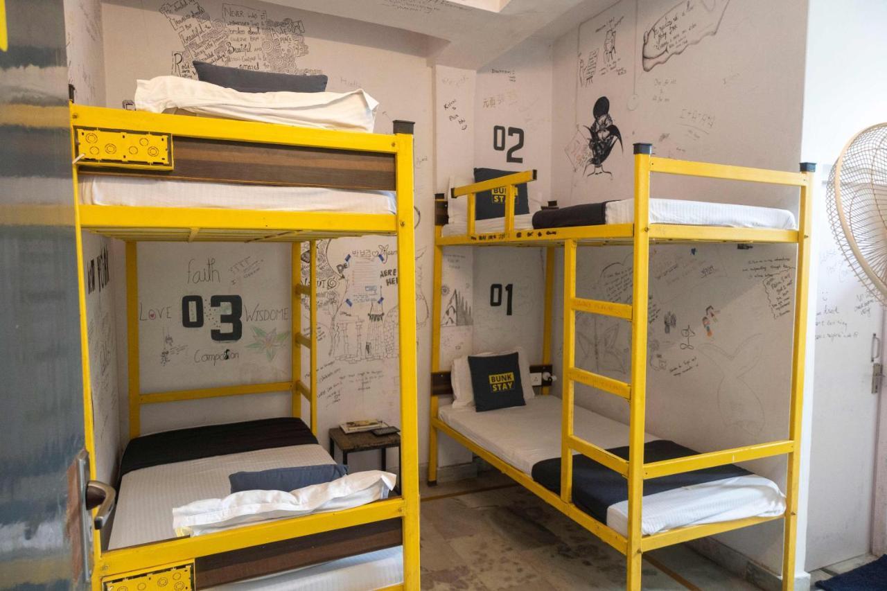 Bunkstay Coworking Hostel & Glamping Rishīkesh Extérieur photo