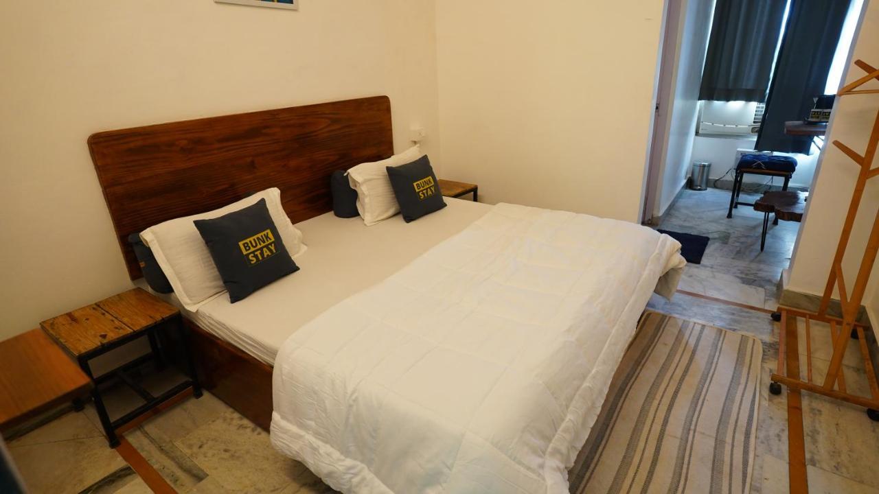 Bunkstay Coworking Hostel & Glamping Rishīkesh Extérieur photo